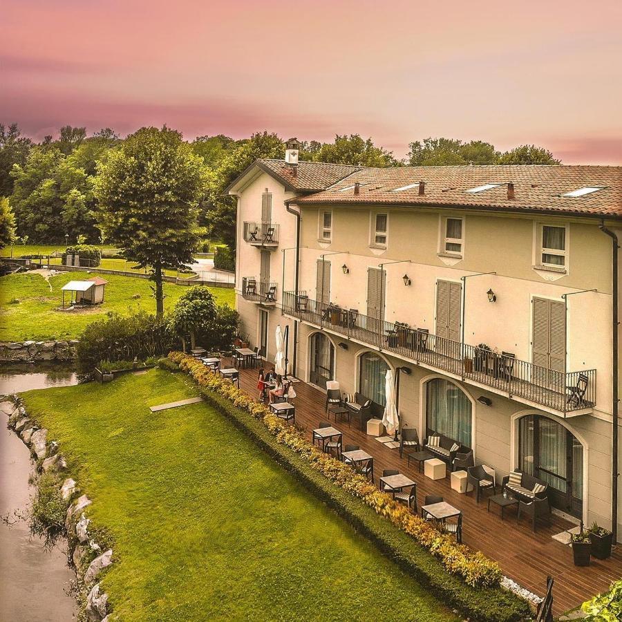 Hotel Il Corazziere Merone Εξωτερικό φωτογραφία