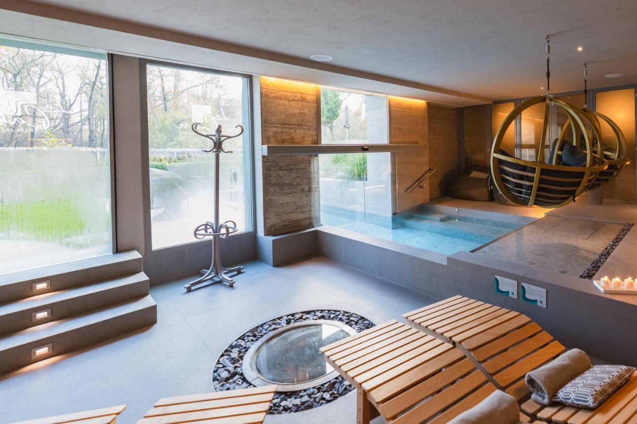 Hotel Il Corazziere Merone Εξωτερικό φωτογραφία