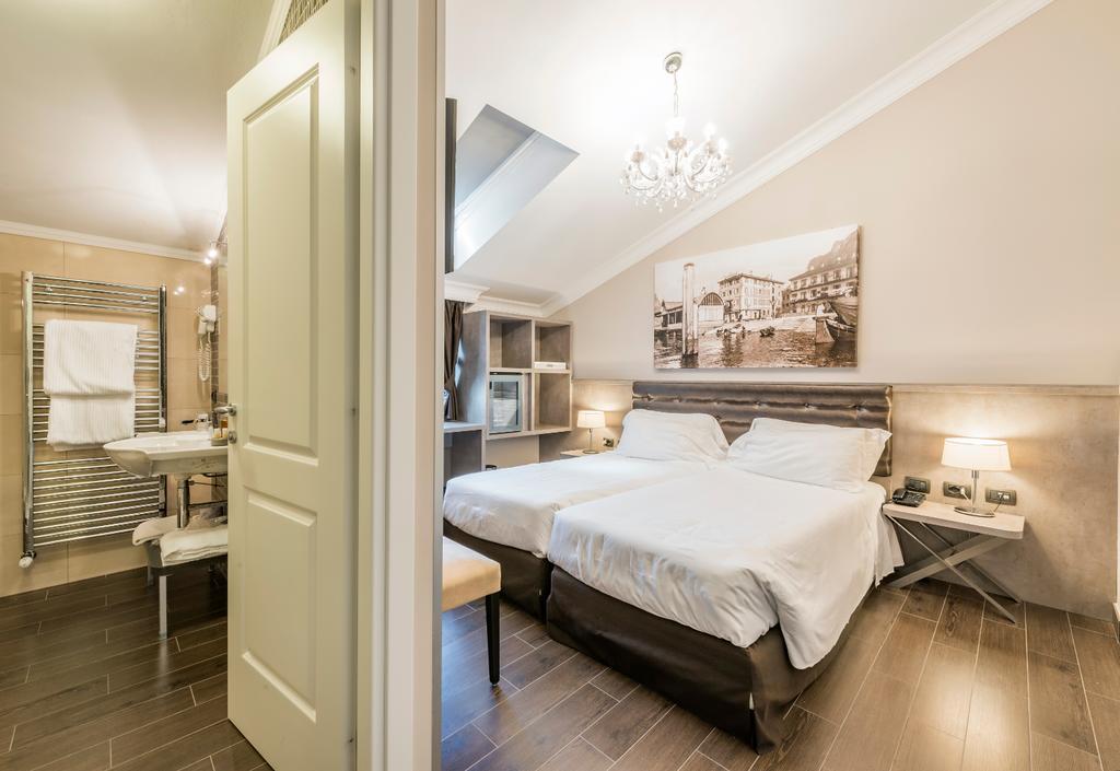 Hotel Il Corazziere Merone Εξωτερικό φωτογραφία