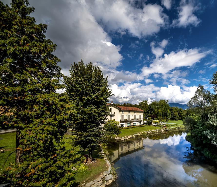 Hotel Il Corazziere Merone Εξωτερικό φωτογραφία